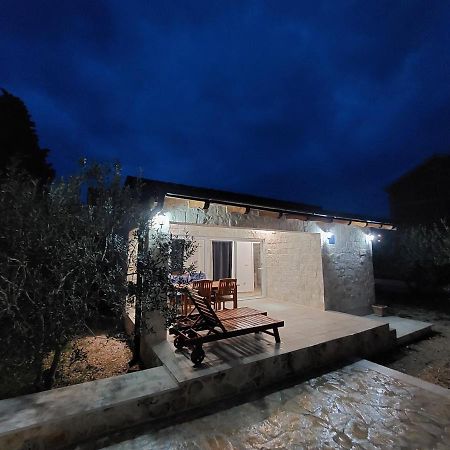 Apartmani Morovi Dvori 드라게 외부 사진