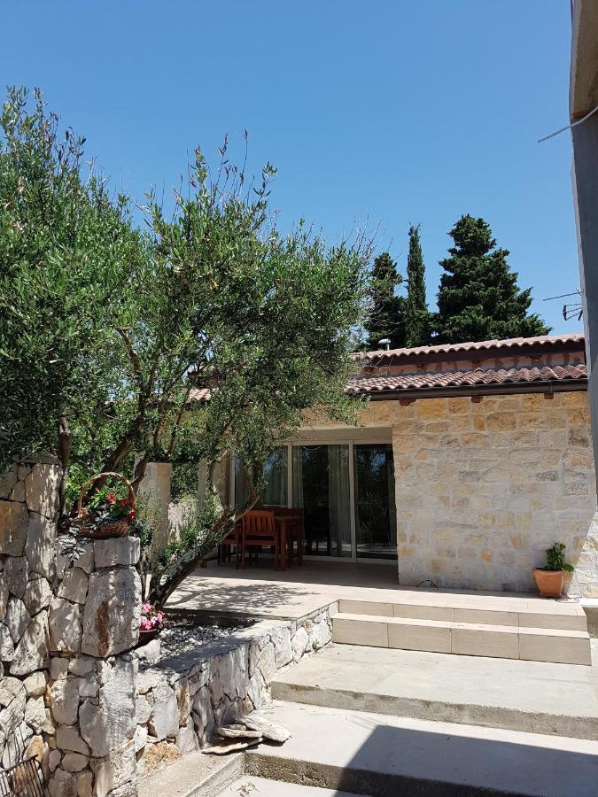 Apartmani Morovi Dvori 드라게 외부 사진